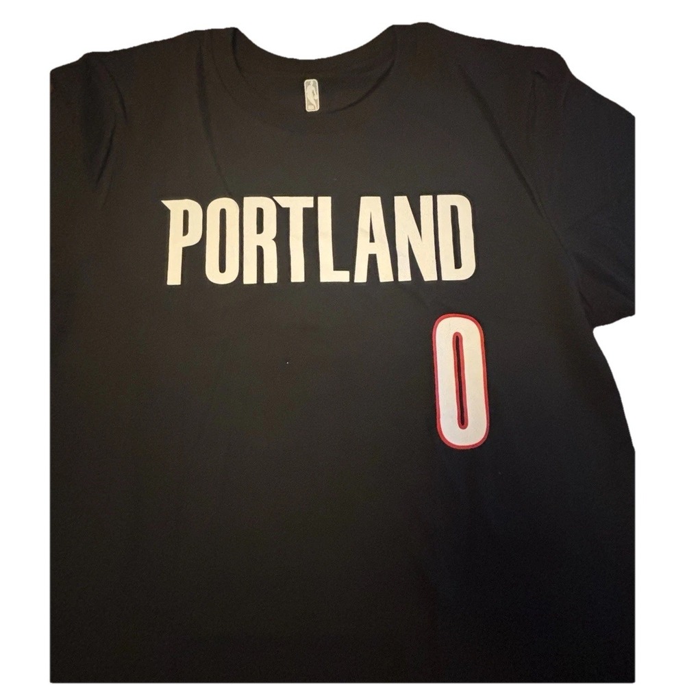 Boys Youth Portland Trail Blazers Damian Lillard Jersey Shirt Size XL 18/20 BNWT - Picture 5 of 6